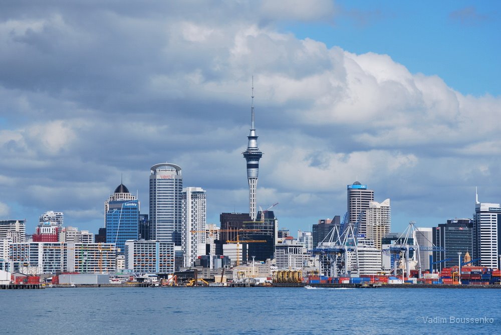 Auckland skyline. View from Queens Parade by Vadim Boussenko