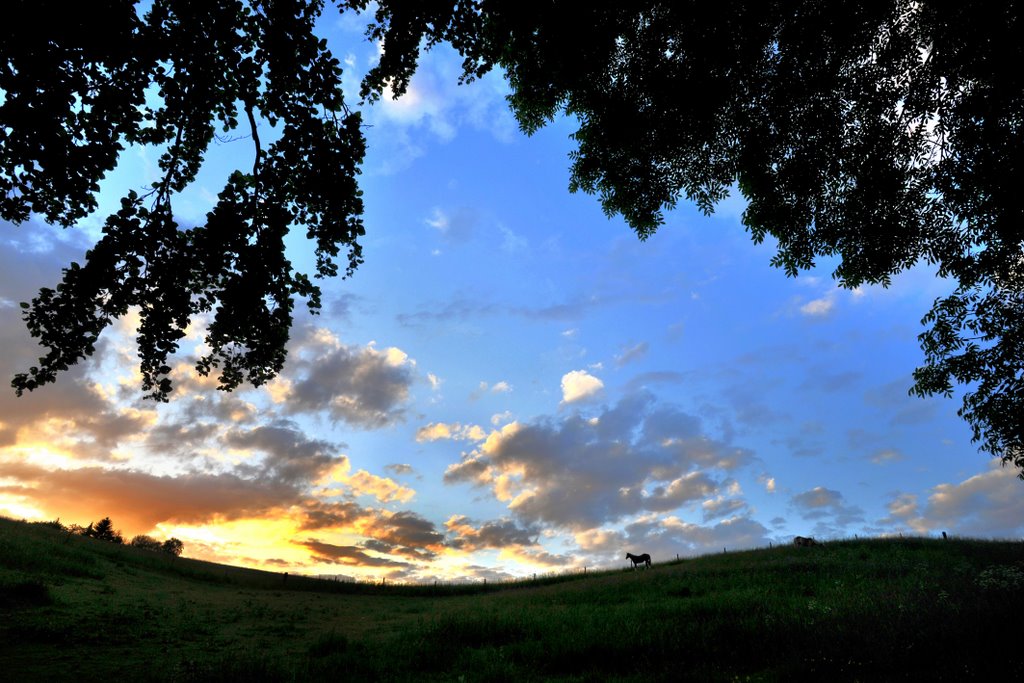 Bergische Landschaft by Holger Uwe Schmitt