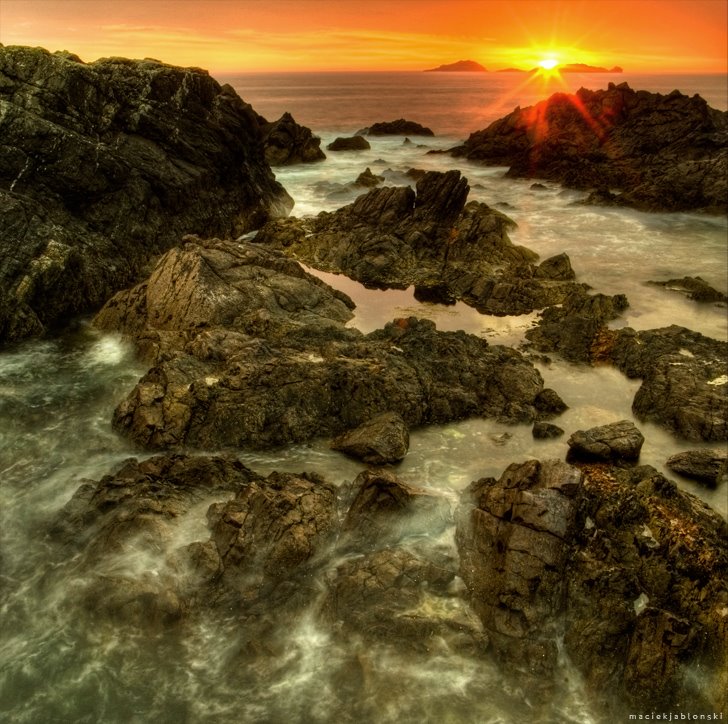 Sunset over atlantic, scotland by maciek jablonski