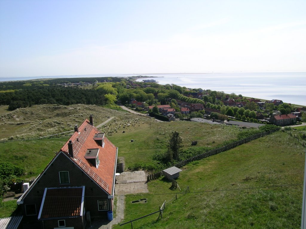 Uitzicht op Vlieland by P. Feikema