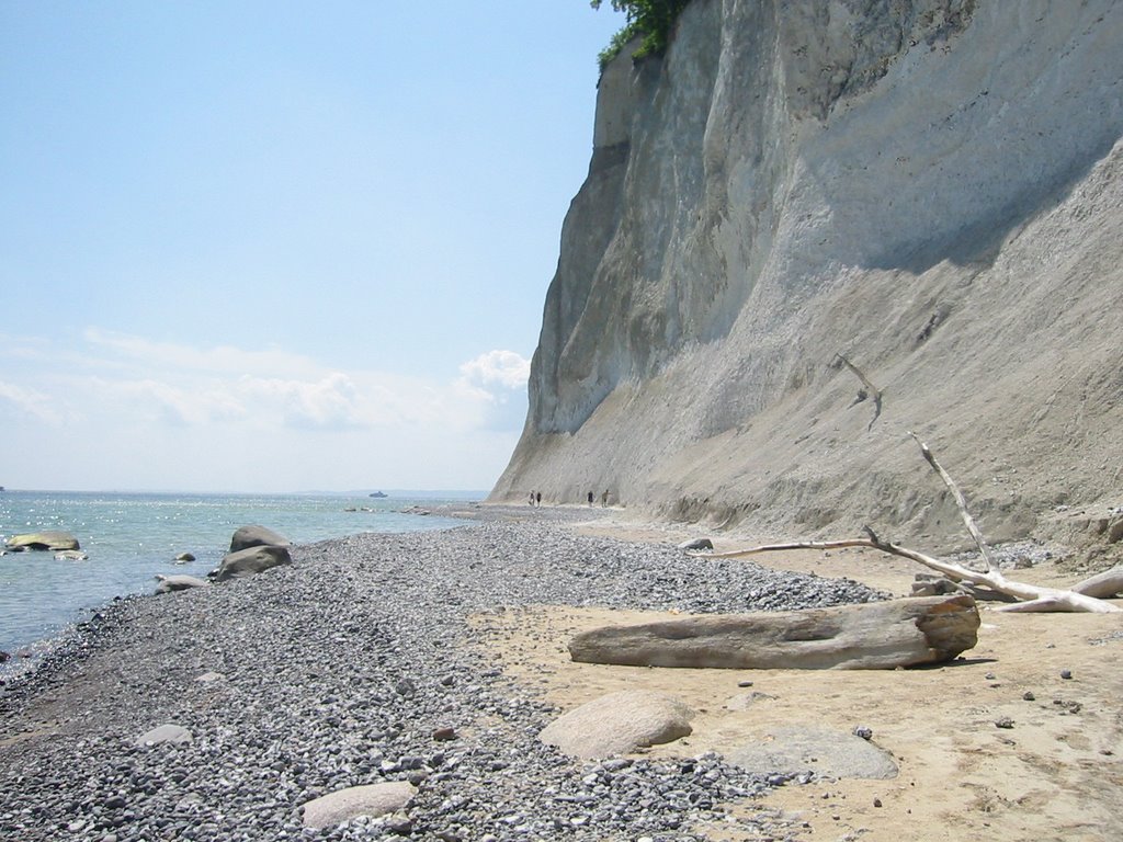 Kreidefelsen / Rügen by Edgar Klemme