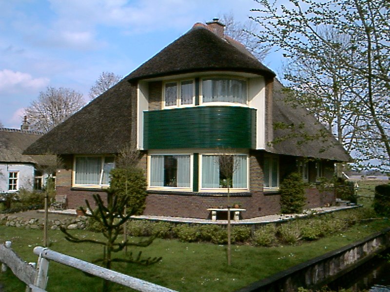 8355 Giethoorn, Netherlands by bberendsen