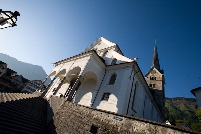 Stanser Dorfkirche by Othmar Joller