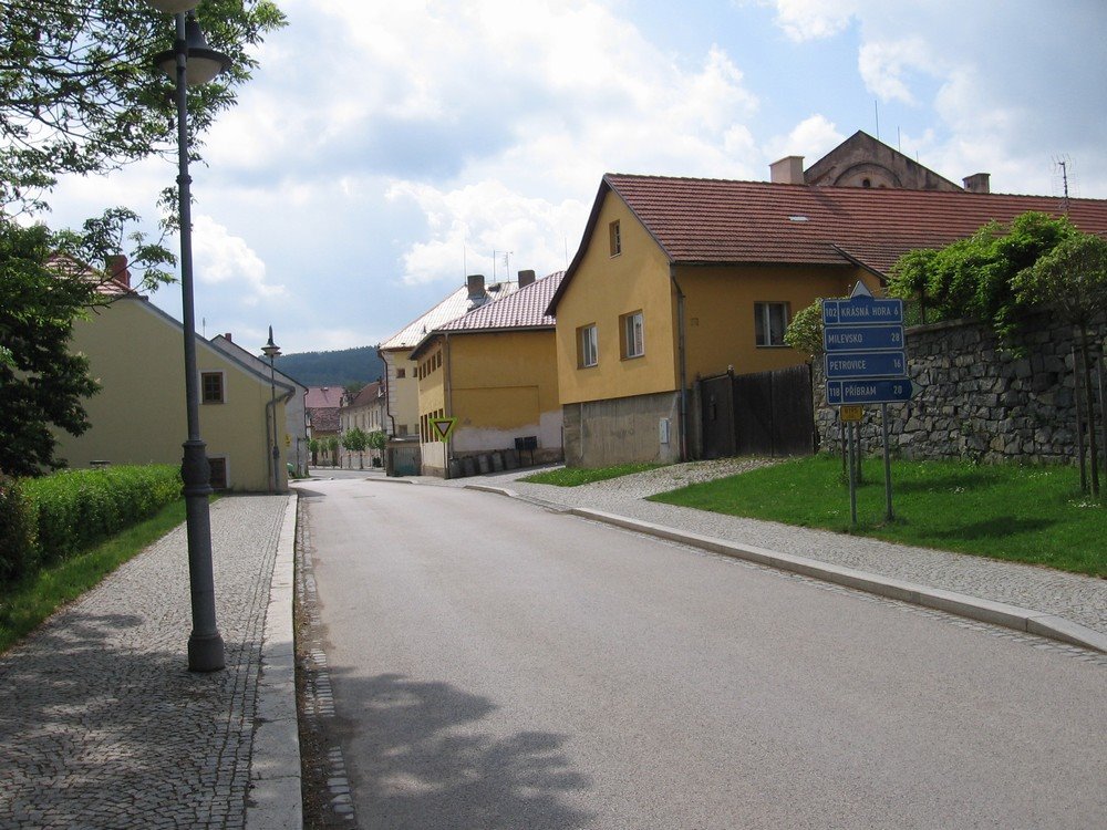 Kamýk nad Vltavou (09.05.2009) by Richard Černý