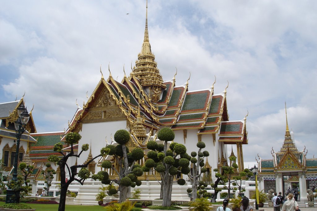 Grand Palace by Sander Spaan