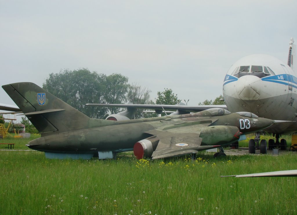 Як-28У / Yak-28U "Maestro" by Alex Taranenko