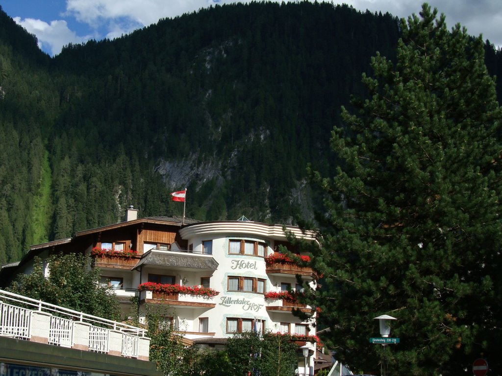 Hotel im Zentrum von Mayrhofen by Zillertalfan