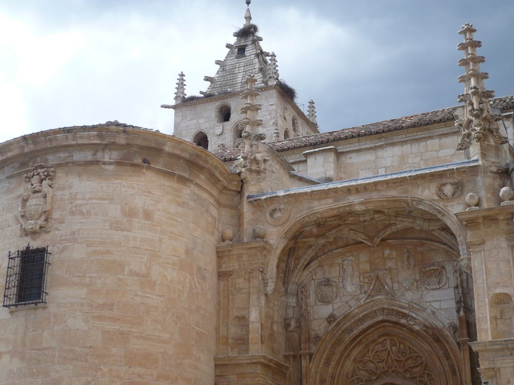 Iglesia de Torrelaguna by Ricardo Fernández