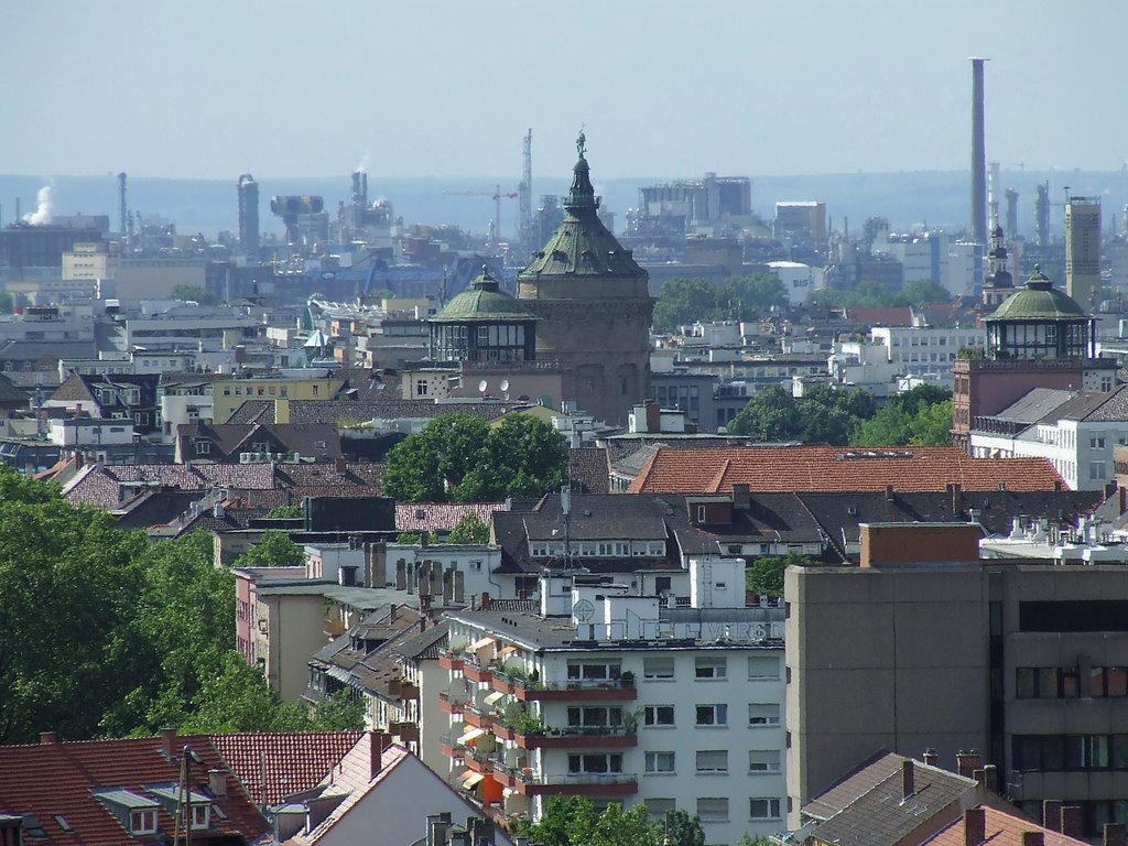 Wasserturm vom IBM-Hochhaus 5/2009 by Michael Melchert