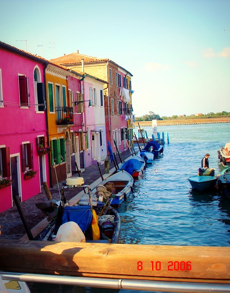 Burano by Redi Pérez