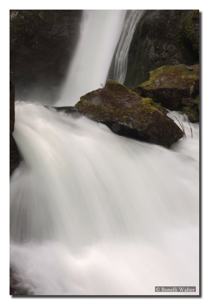 Cascata / Di seta... by ♣ Walter Bonelli ♣