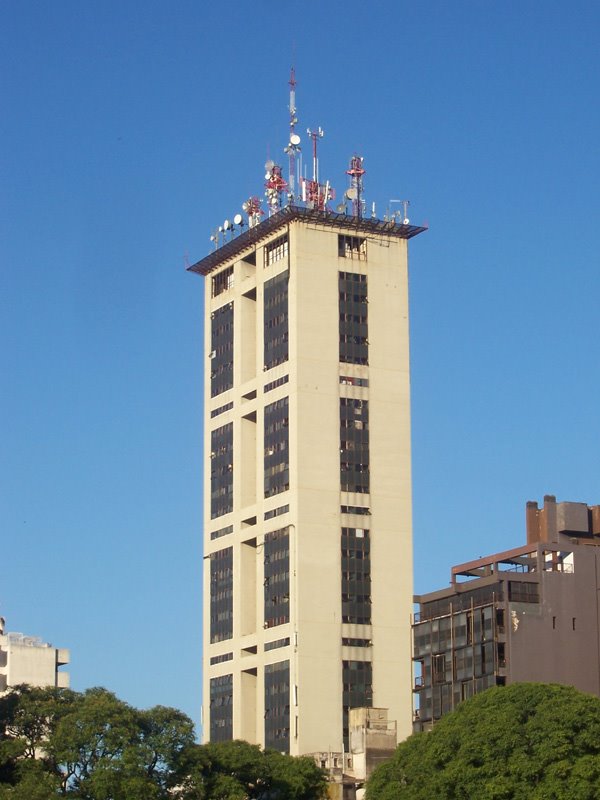 Torre Angela vista de Plaza de la Intendencia by EmmanuelCBA