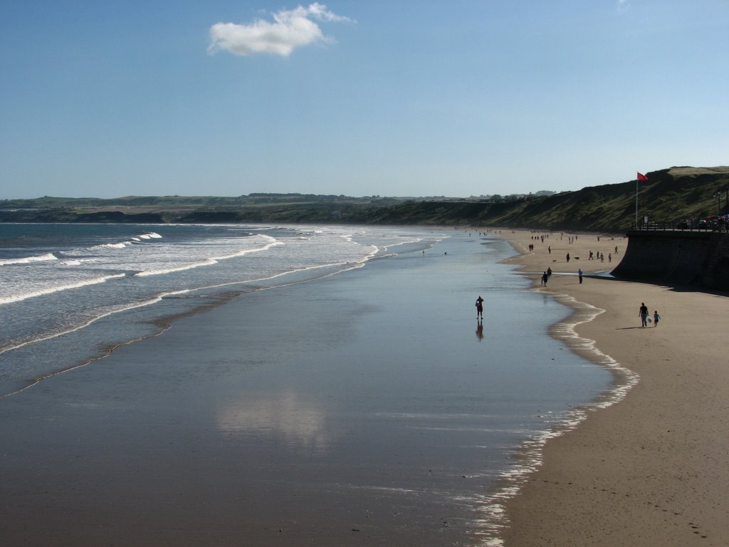 Filey Beach by mikeglover