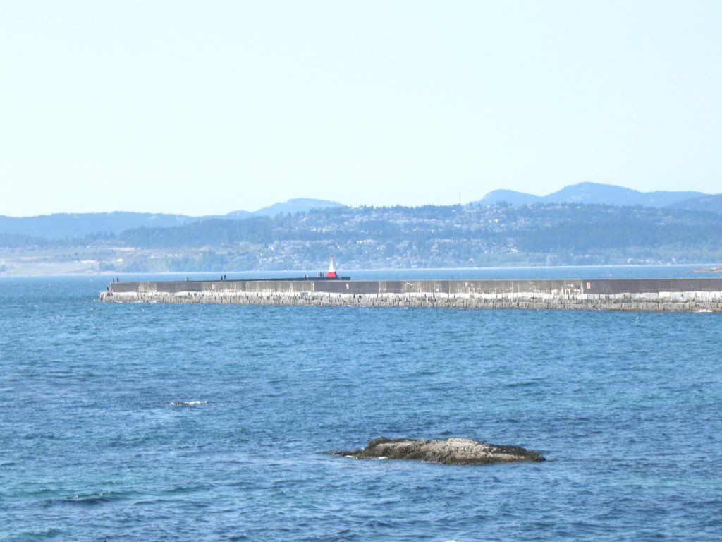 Ogden Point Breakwater by doug_wilson