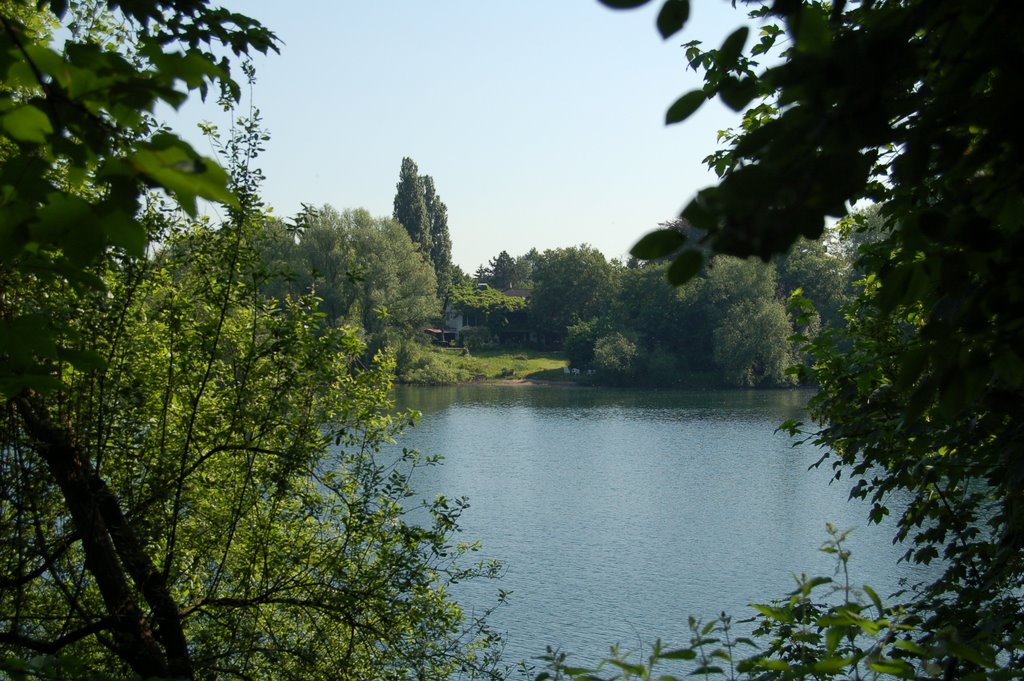 Am Kruppsee in Rheinhausen by Kurt Sommer