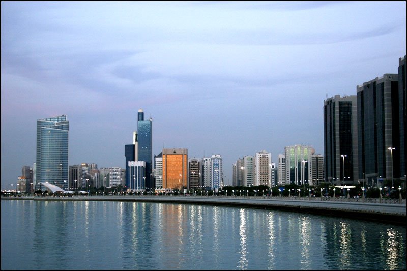 Abu Dhabi Corniche by AD Sniper