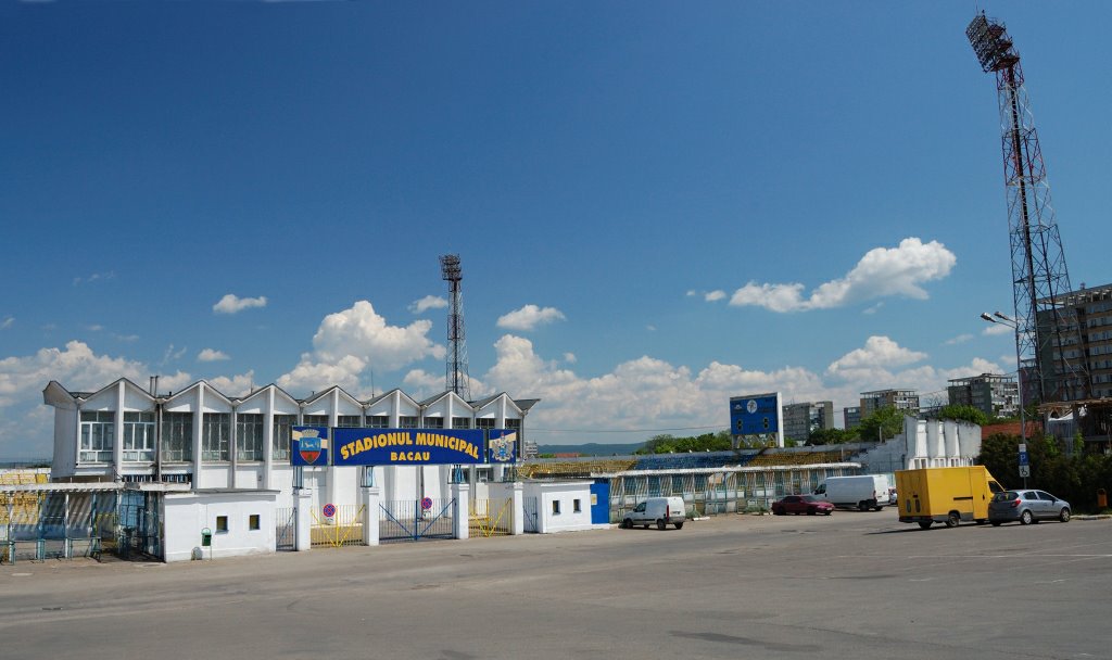 Stadionul Municipal Bacau by CostelMarius