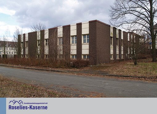 Roselies Kaserne, Wirtschaftsgebäude (Küchenbaustein), eingeschossig, unterkellert, Großküche by floriankipping