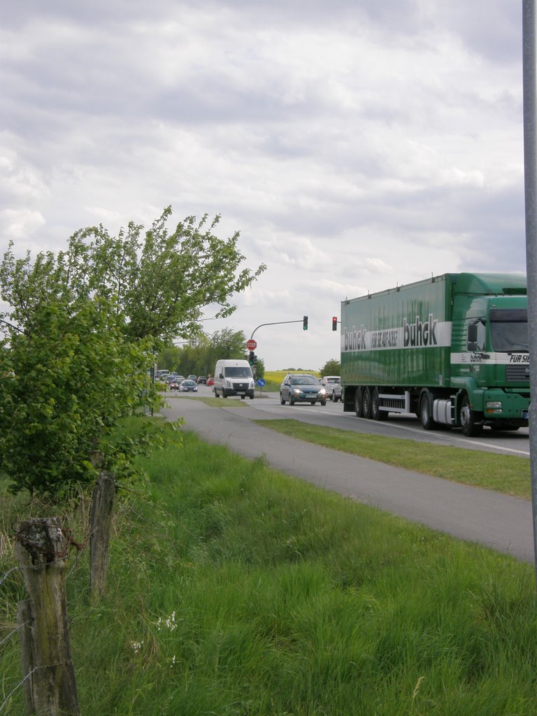 Kreuzung der Bundesstraßen B 404 und B 207 by Fotoberchtel