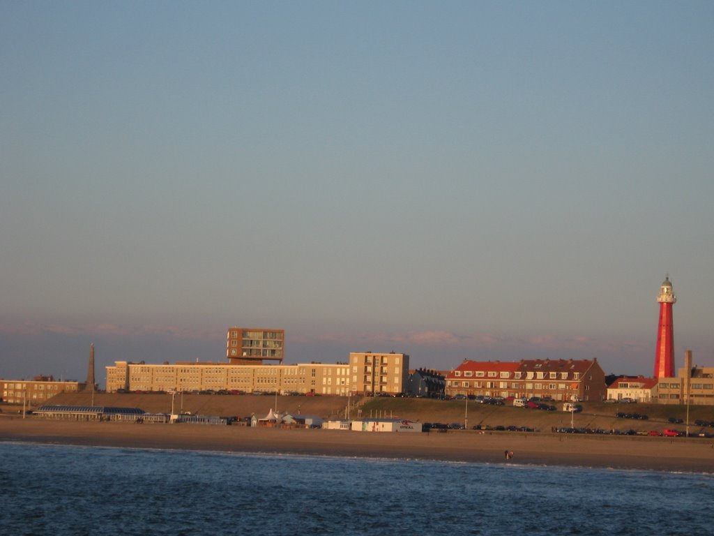 Den Haag Beach by Florin Zamfir