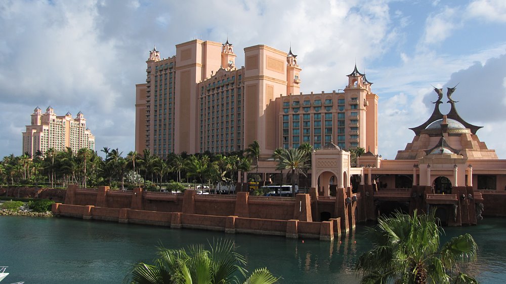 Atlantis Royal Towers - Paradise Island, Bahamas 09 by Steve Hock Photograp…