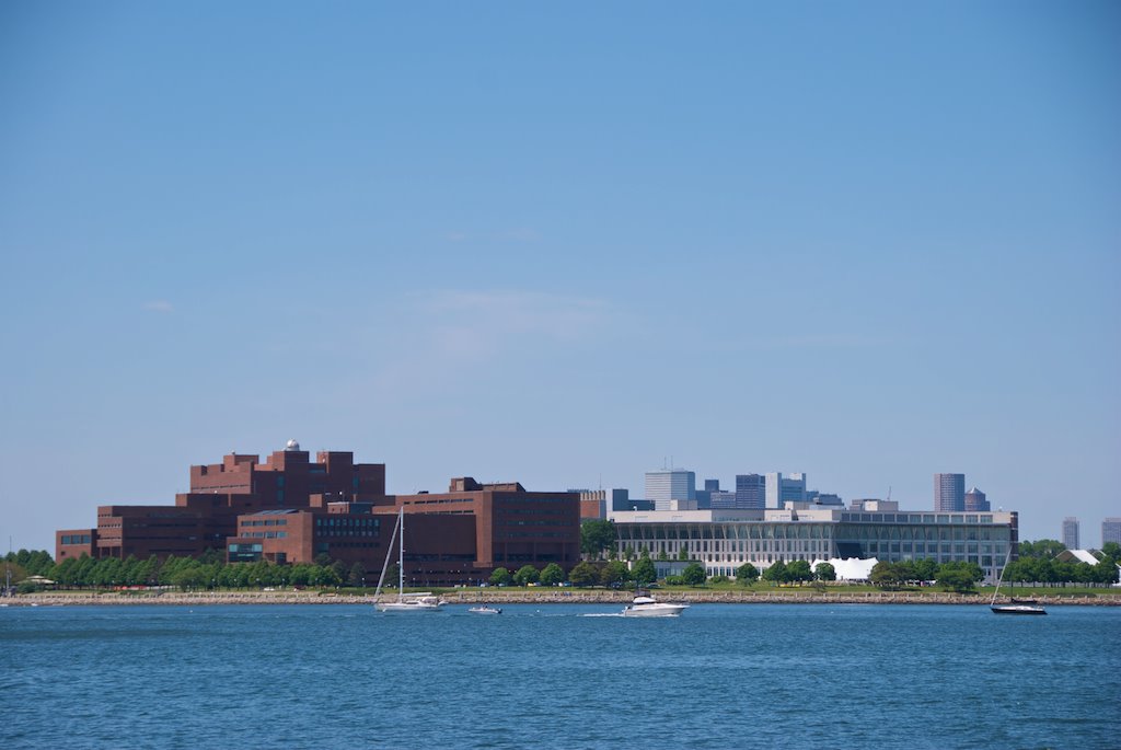 UMass Boston - Mass Archives Bldg by BRR