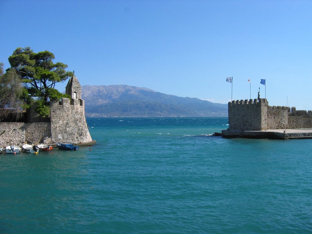 Nafpaktos by ntaskaris_giorgos