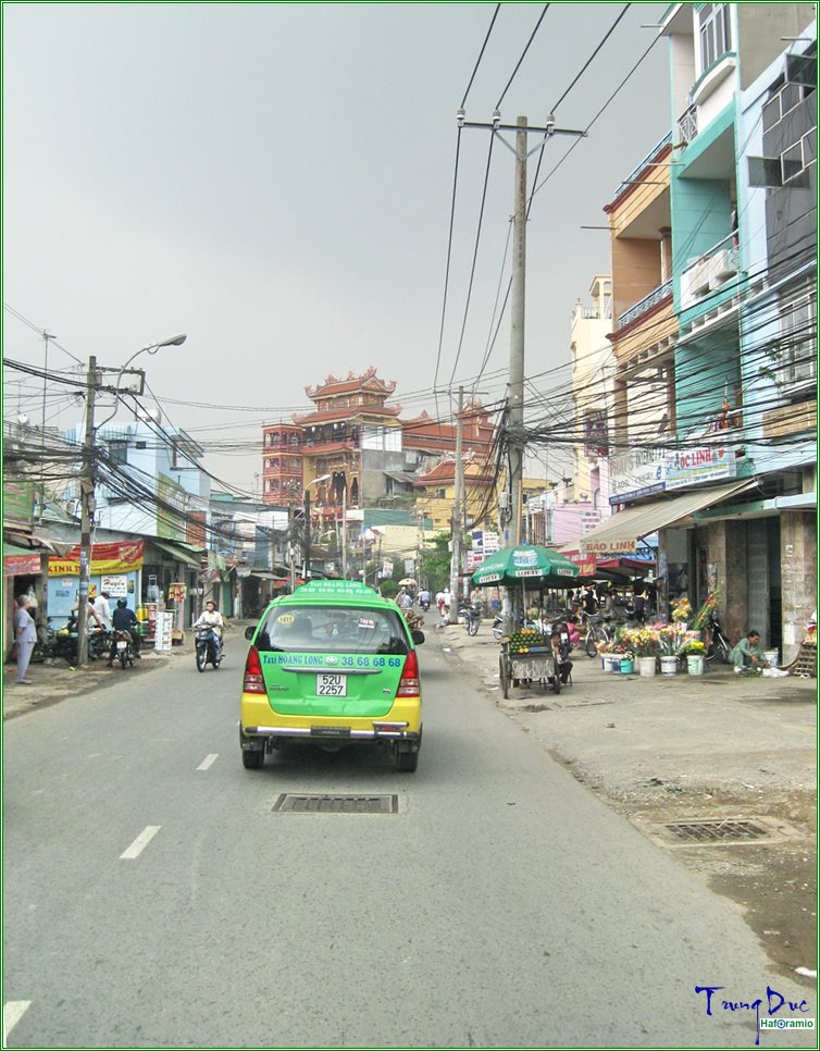 Đường Phan Văn Trị by Trung Đức