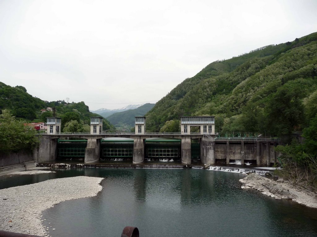 Borgo a Mozzano, Province of Lucca, Italy by stefcolson