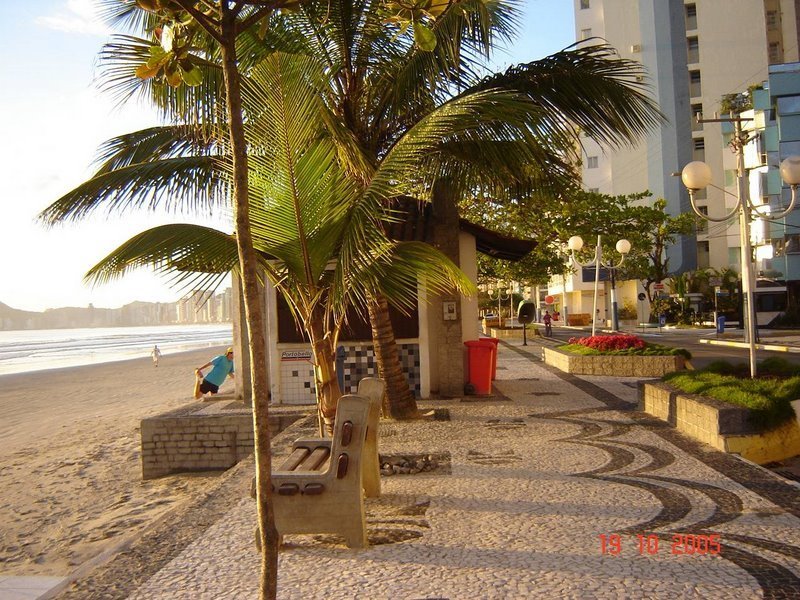 BALN CAMBORIU SC PRAIA by Elly Kuck