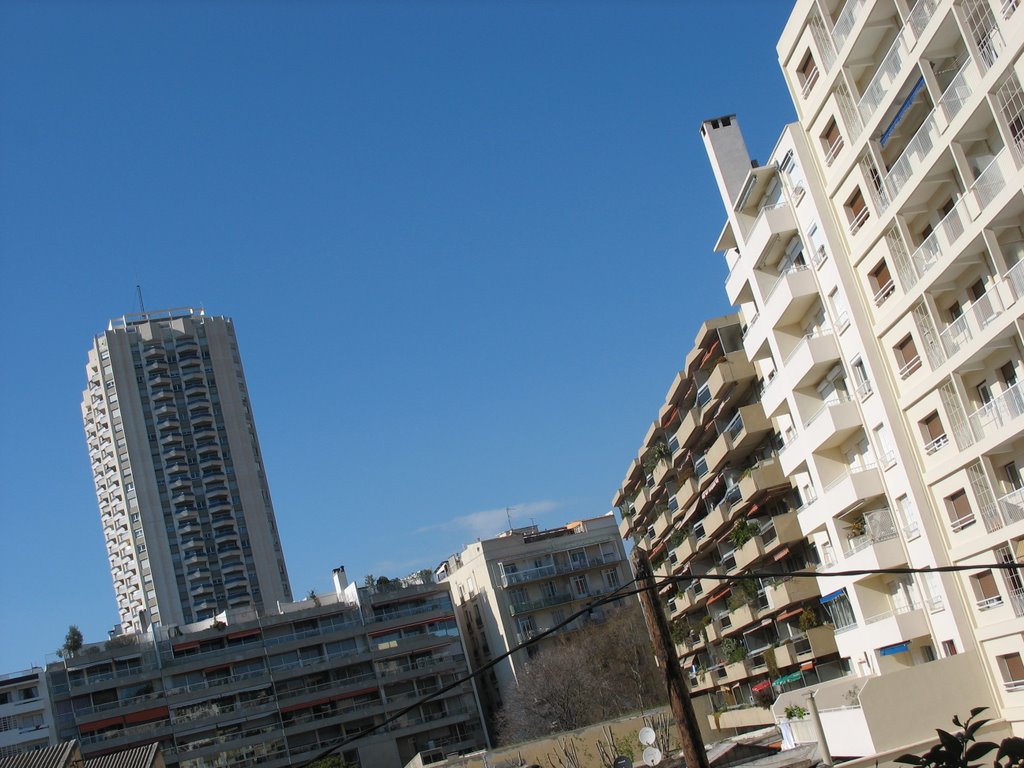 Marseille - Le Grand Pavois, quartier de Saint Giniez by Jean-Régis Matheron