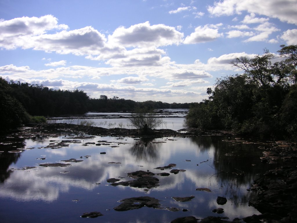 On the way to iguacu by zezeus