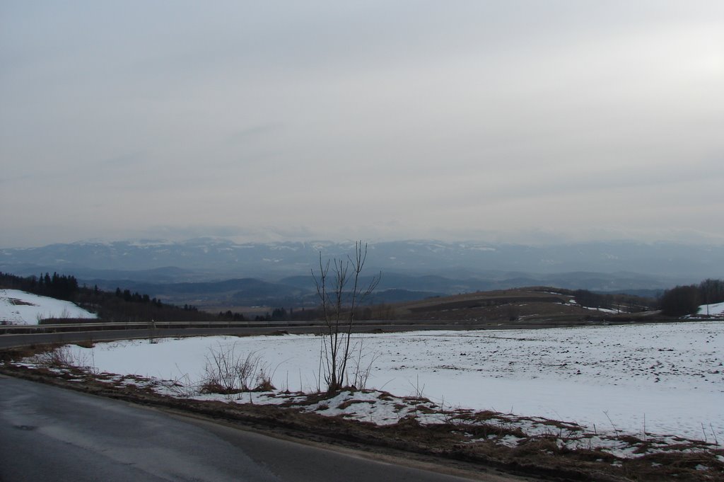 Panorama Karkonoszy z Dziwiszowa by Stanley3