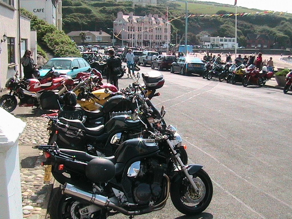 Bandits at Port Erin by Exmat