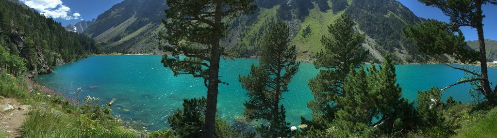 Panoramique sur le lac de Gaube by Frédéric Tapissier