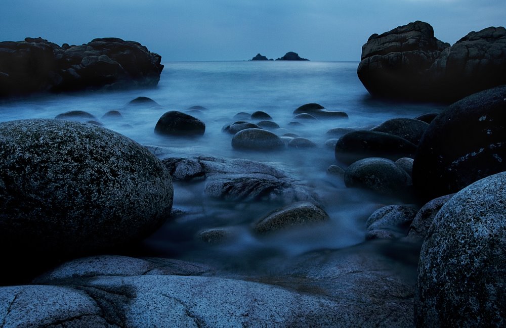 Porth Nanven by Sean Gunn