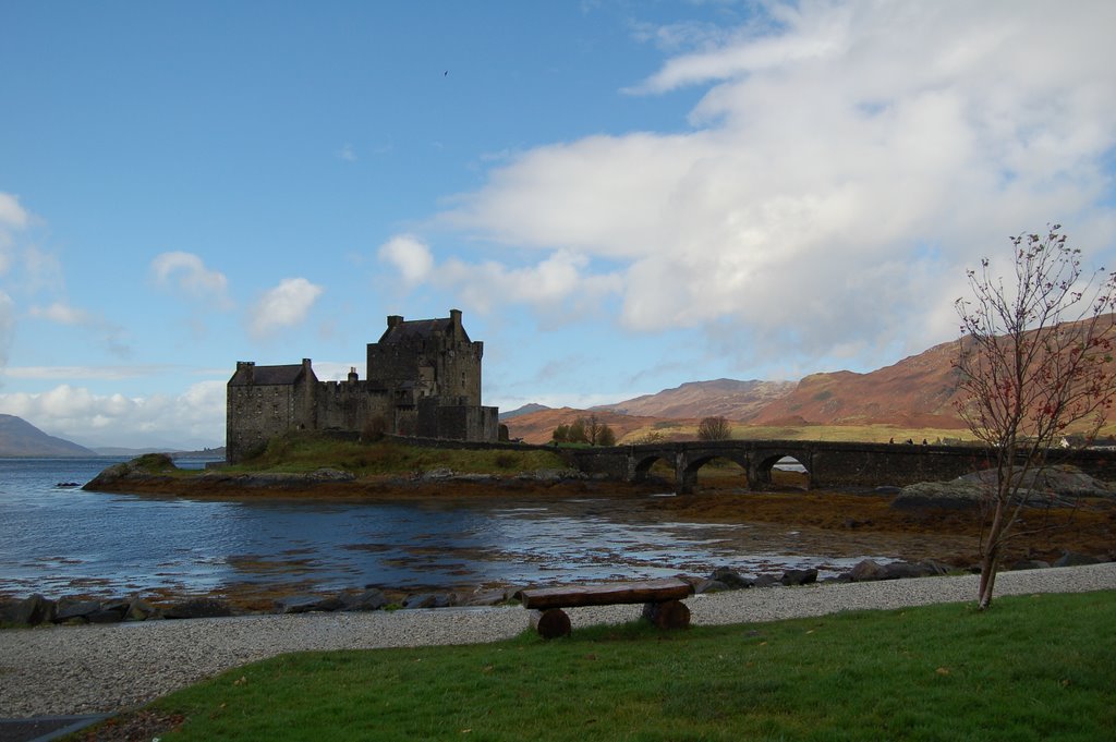 Eilean donan castle by camberwelle