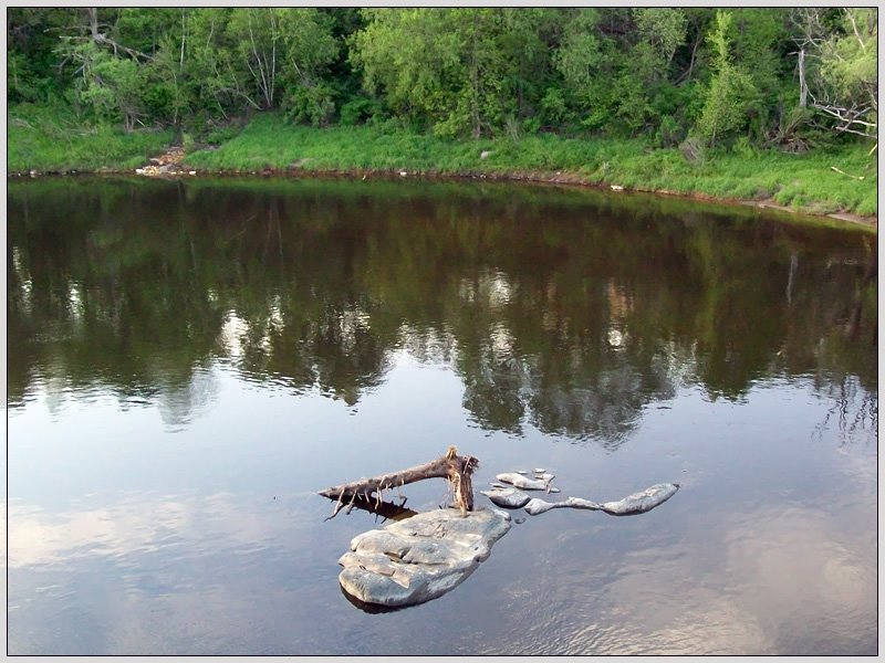 River by Mario Hains