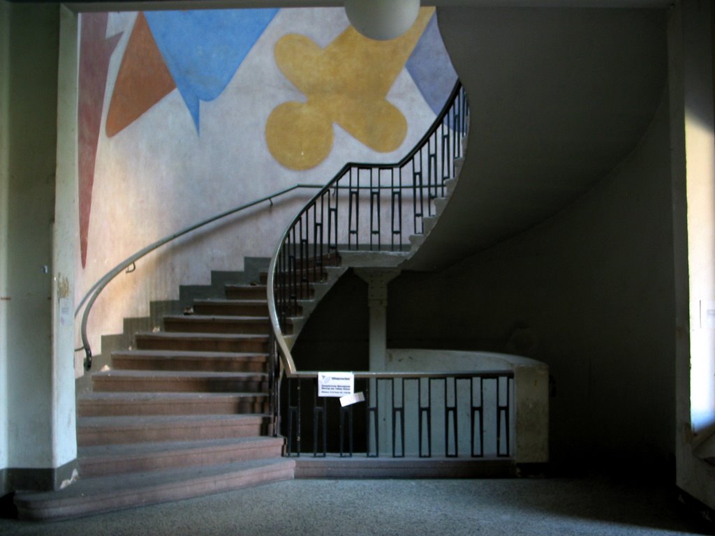 Wendeltreppe im Van-de-Velde-Bau (BUW) by © R.Möhler