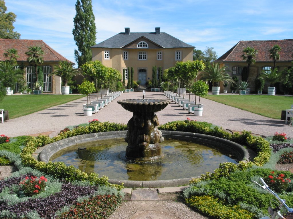 Belvedere - Orangerie mit Delphinbrunnen by © R.Möhler