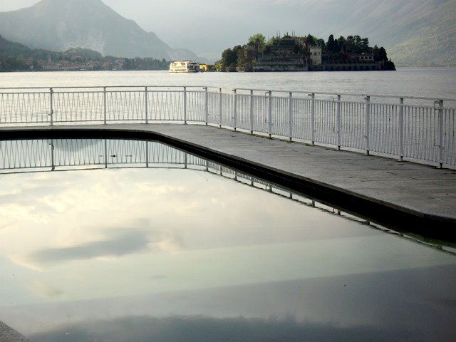 Isola Bella & pool by isabel reeves