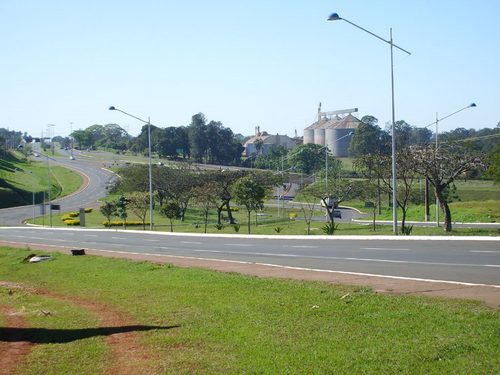 Bambé-PR - Uma das entradas da cidade, pra quem vem de Londrina. Entroncamento BR-369/ Av. Roberto Conceição by Mauro Luiz Benedito da Costa