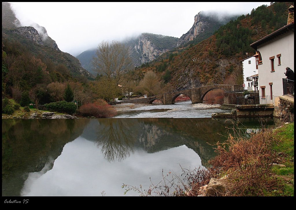 Burgui, Navarra by Txema Bacaicoa