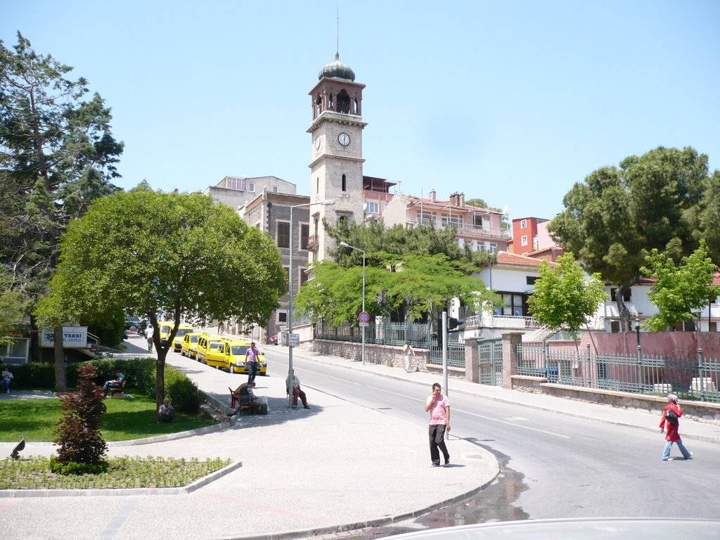 SAAT KULESİ by Can Günayoğlu