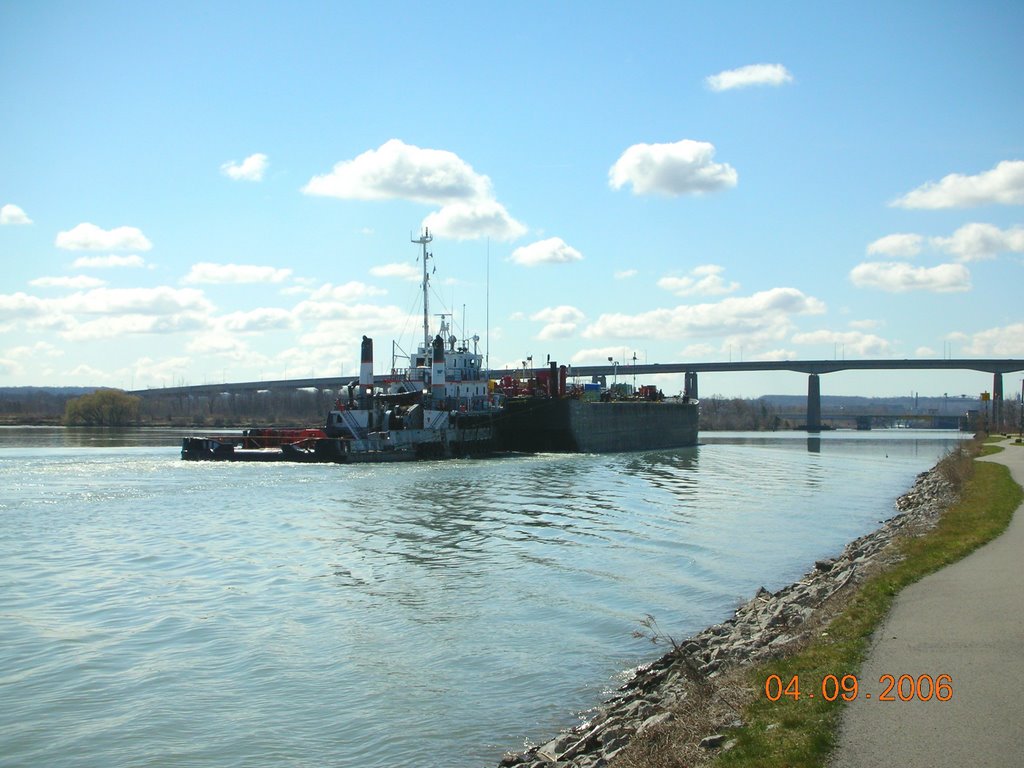 Welland Canal by Jarek_B