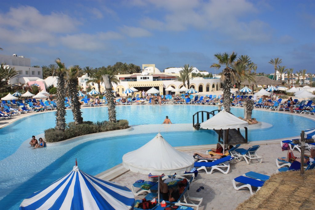 Piscine Laïco karthago Djerba Tunisie by phil.grm