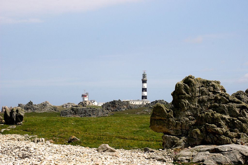 Phare du Créac'h by CharlotteD