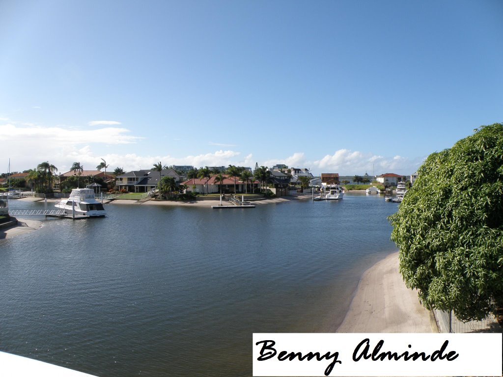 Runaway Bay by Benny Alminde