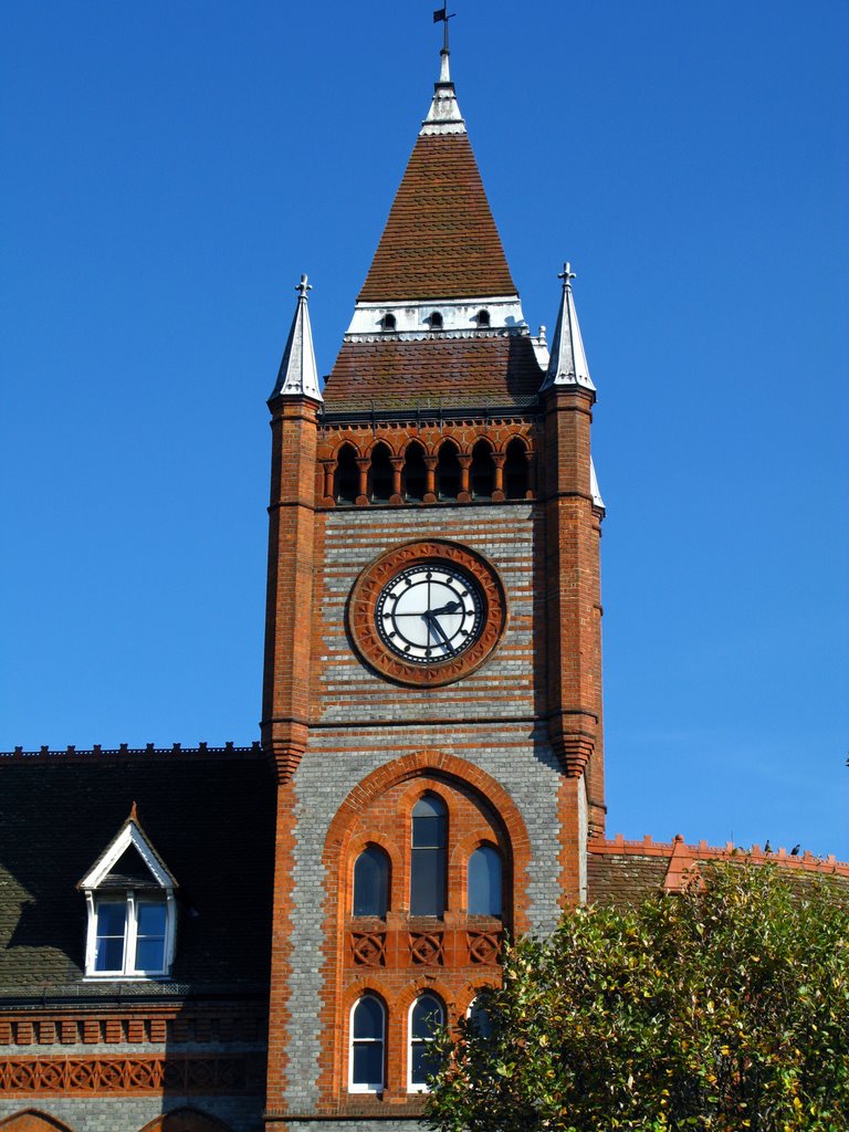 Old Reading Town Hall by WoodleyR