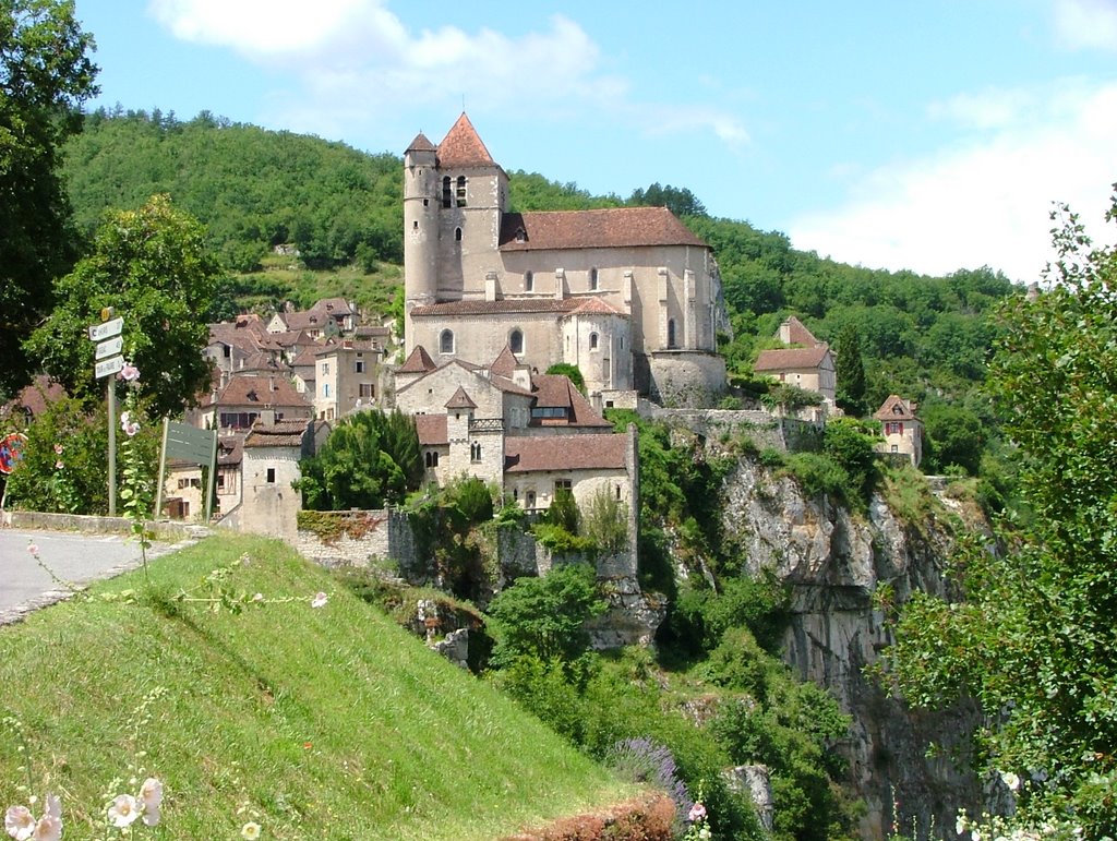 Saint Cirq Lapopie by Santiago Fariñas